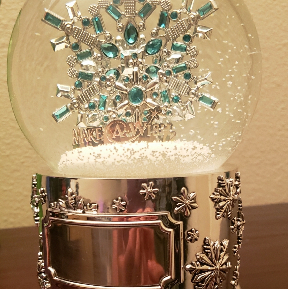 Snow Globe